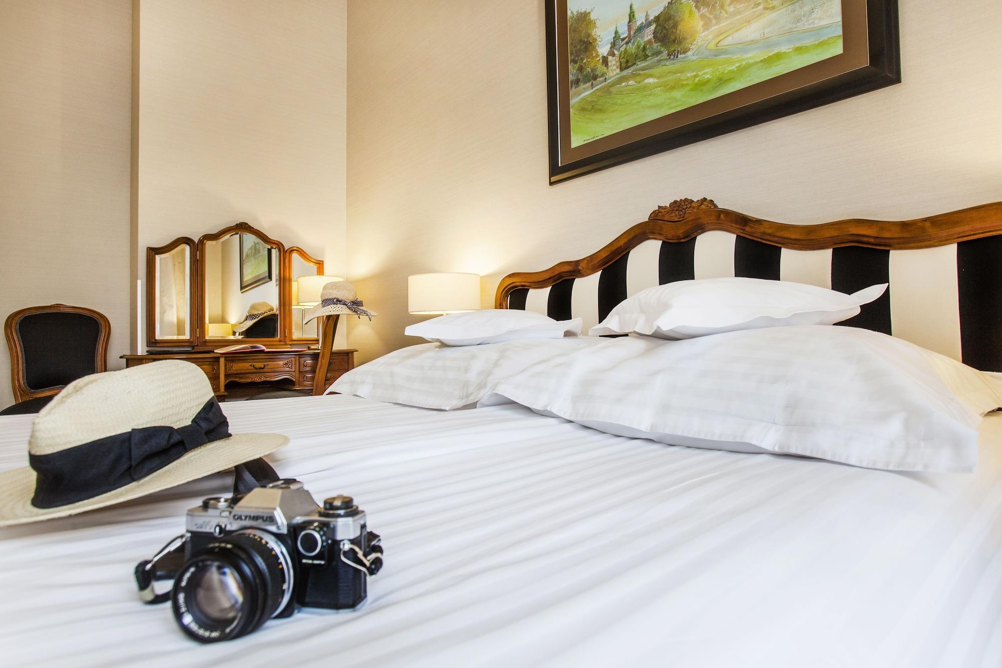 Hotel Senacki Krasków Εξωτερικό φωτογραφία
