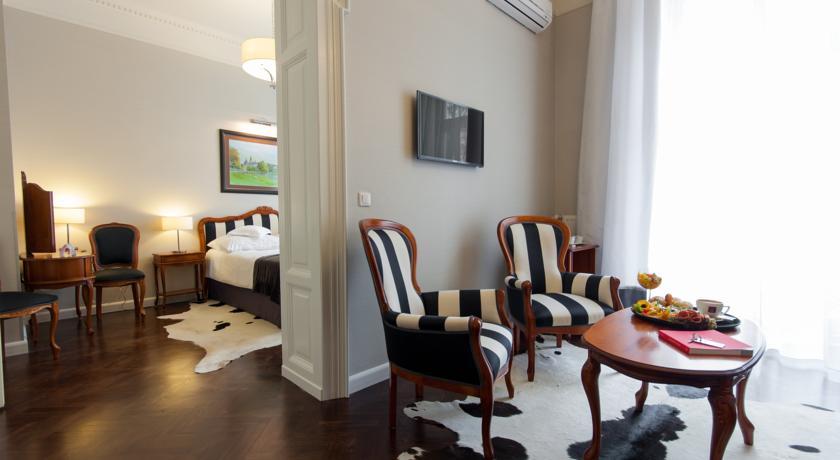 Hotel Senacki Krasków Εξωτερικό φωτογραφία