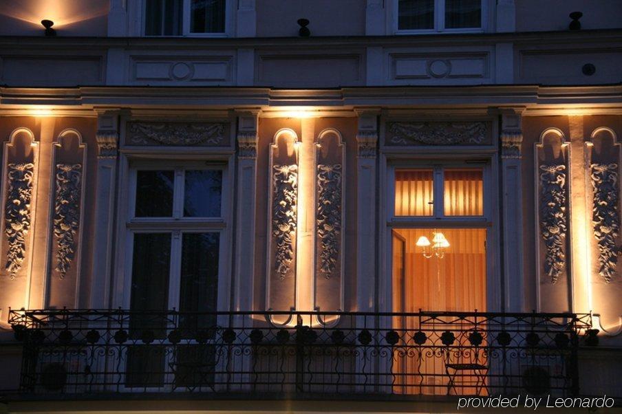 Hotel Senacki Krasków Εξωτερικό φωτογραφία